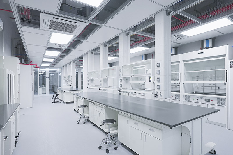 阿克陶实验室革新：安全与科技的现代融合